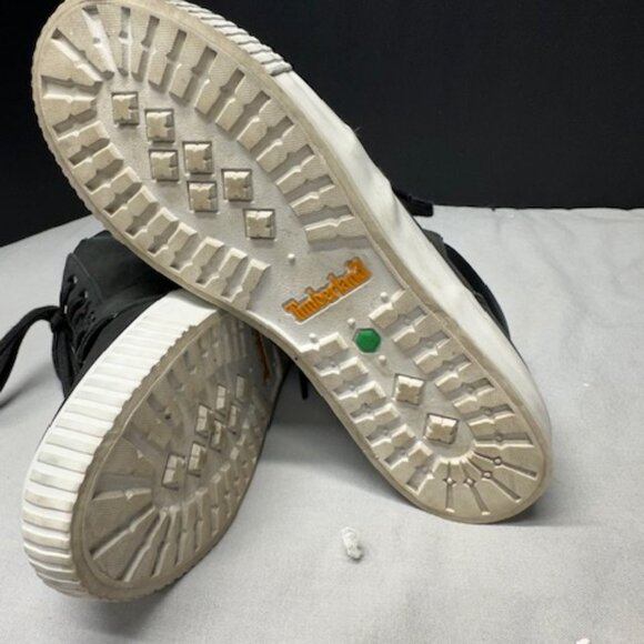 Timberland Skyla Bay Chukkas Woman's Size 9 - Picture 4 of 12